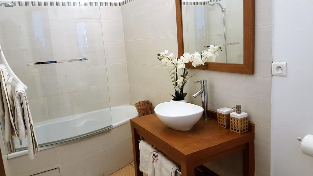 Chambres D'Hotes Des Huppes Nimes Luaran gambar