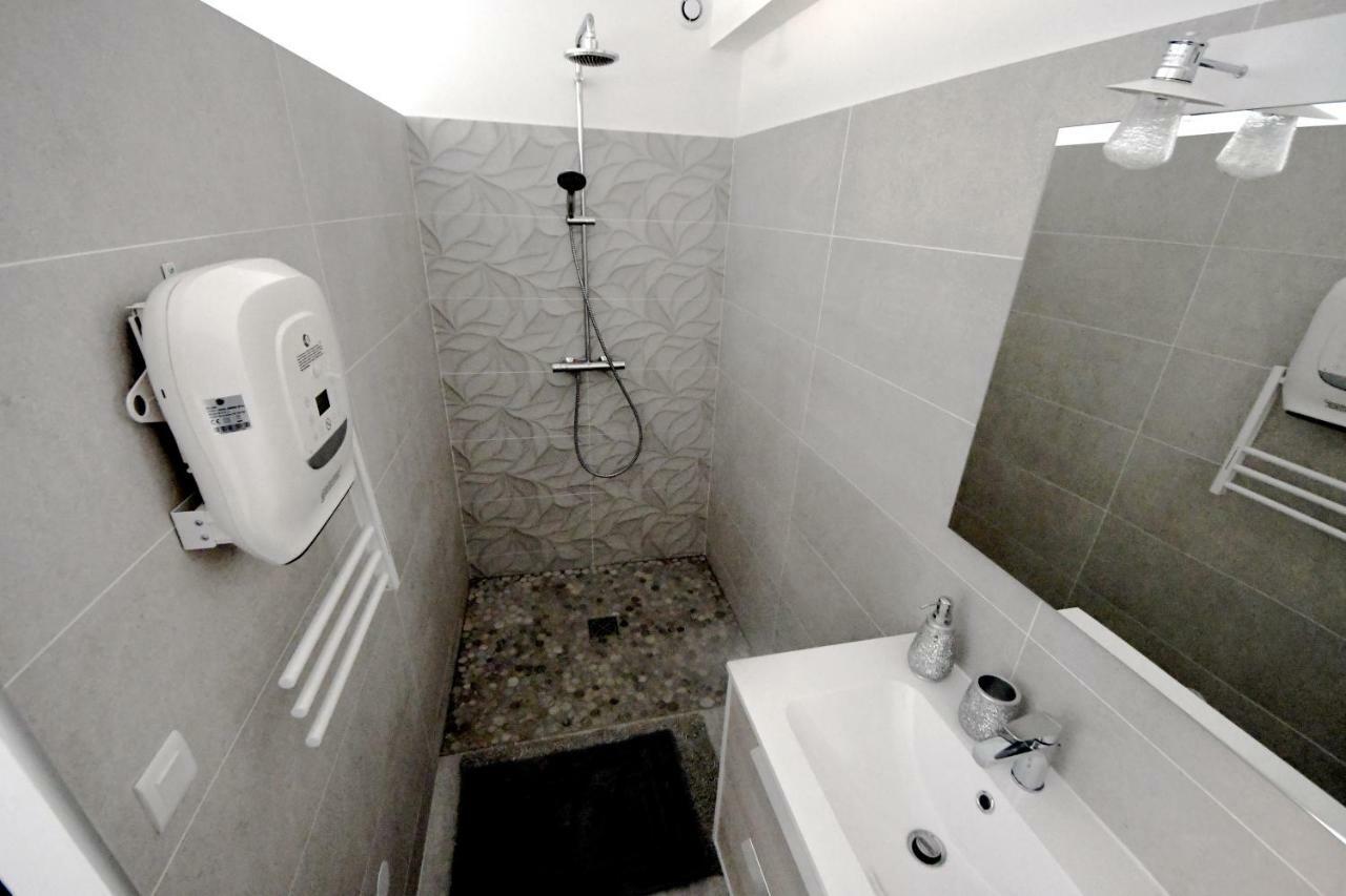 Chambres D'Hotes Des Huppes Nimes Luaran gambar